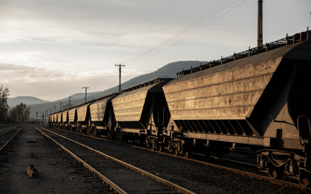 Tren de mercancías en operaciones ferroviarias certificadas en Mataró